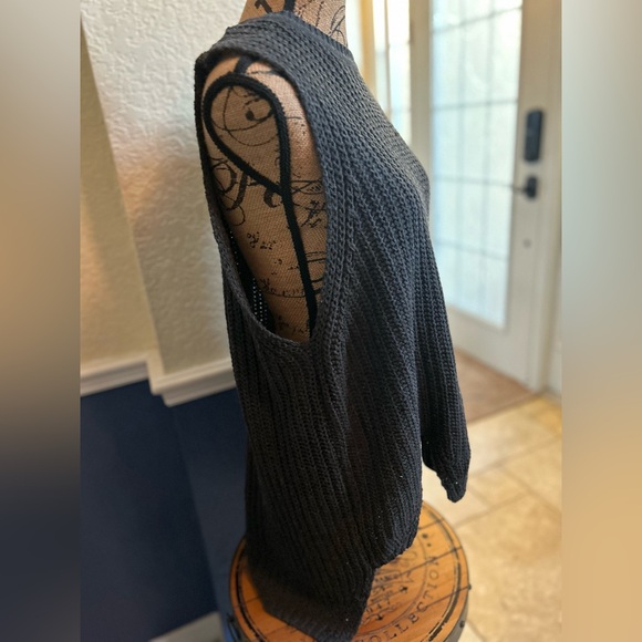 POL Slate Grey Open Knit Scoop Neck Sleeveless Hi-Lo  Sweater Size Large - Picture 9 of 14